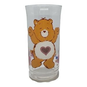 Care bears collectors cup. 1983 pizza hut. Tender heart bear. (sku304)